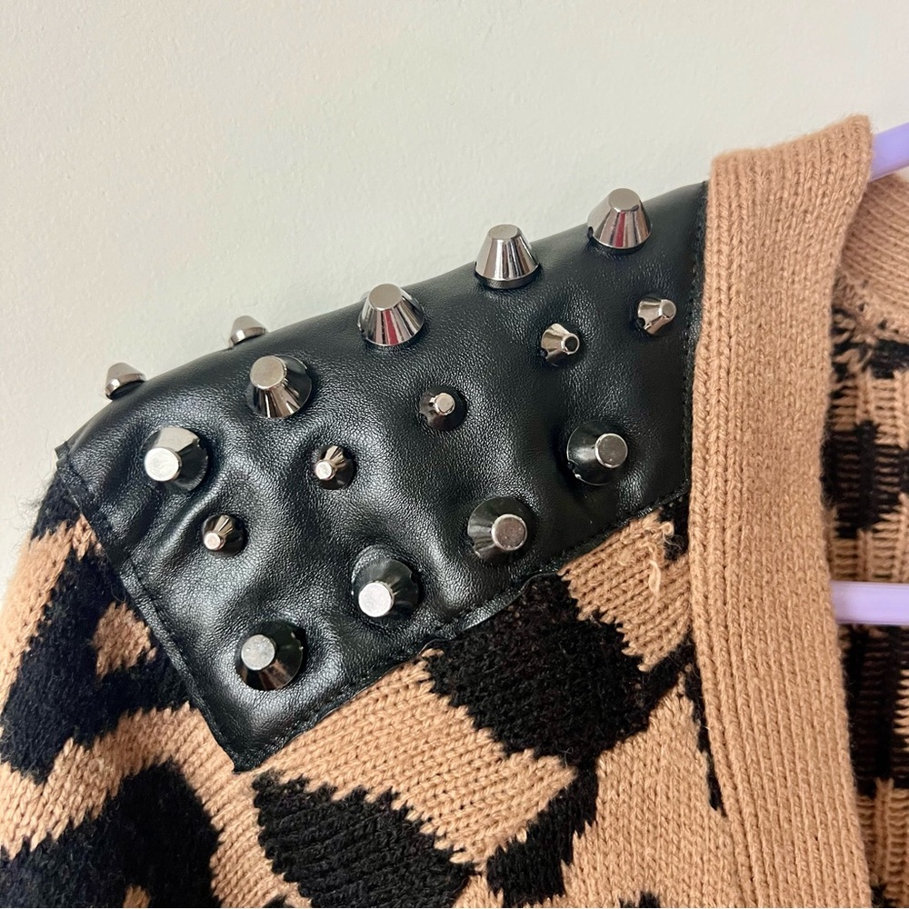 LOVE BY DESIGN Studded Leopard Print Cardigan Sweater—SZ. Small - Picture 14 of 16
